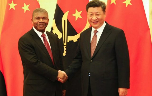 China irritada com Angola por estreitar a amizade com os EUA