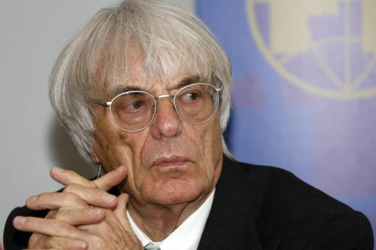 Ecclestone aponta responsabilidades na escuderia Ferrari