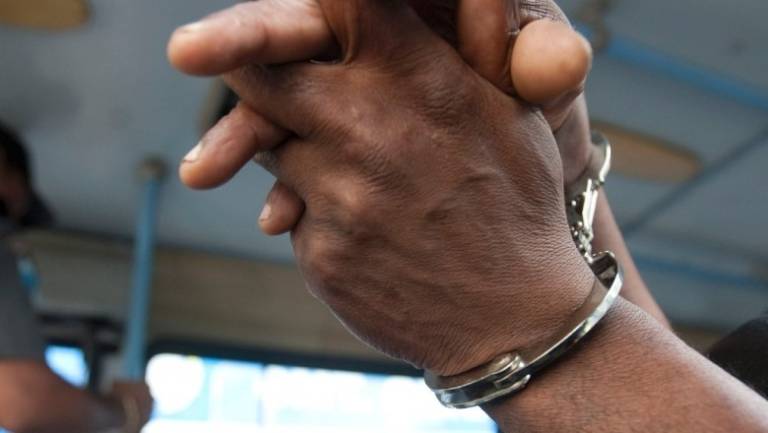 Cidadãos da RDC detidos no Nzeto por estadia ilegal no país
