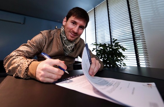 Jornal mostra detalhes do contrato de Messi