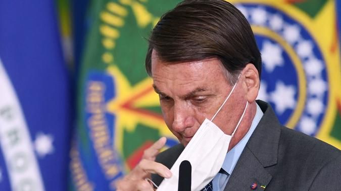 “SUPER PEDIDO” DE DESTITUIÇÃO DE BOLSONARO CHEGOU À CÂMARA DOS DEPUTADOS