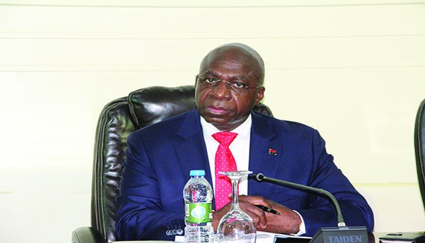 Angola e Sérvia discutem o reforço da cooperação