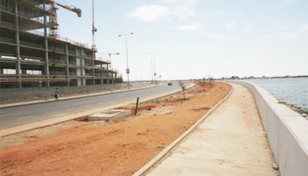 Adiada assinatura de memorando para obras da Marginal da Corimba