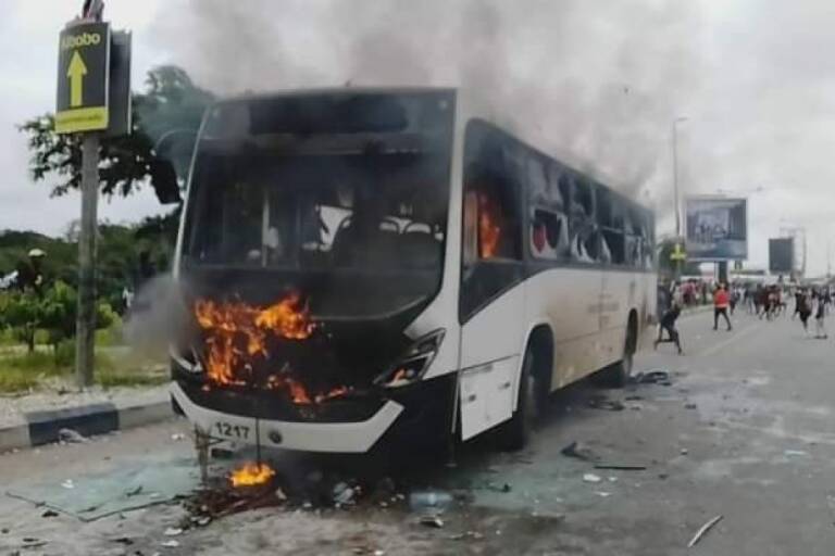 Sociedade repudia protestos violentos, agressões e vandalização de bens protagonizados em Luanda