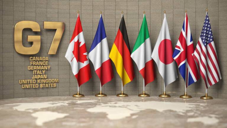 G7 prepara “novas e severas sanções” à Rússia e condena crimes de guerra