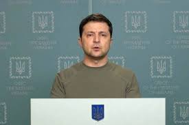 Zelensky fala em “terror nuclear”. Bombeiros extinguem incêndio em maior central da Europa