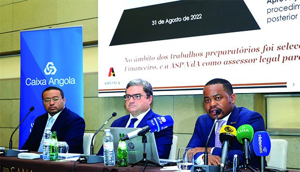 Sonangol vende 25% da participação no Banco Caixa Geral Angola￼