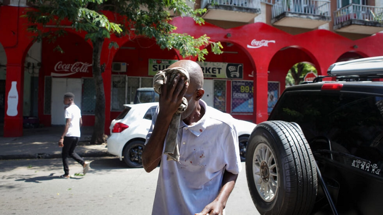 Reacções de indignação depois de violências contra manifestantes em Moçambique