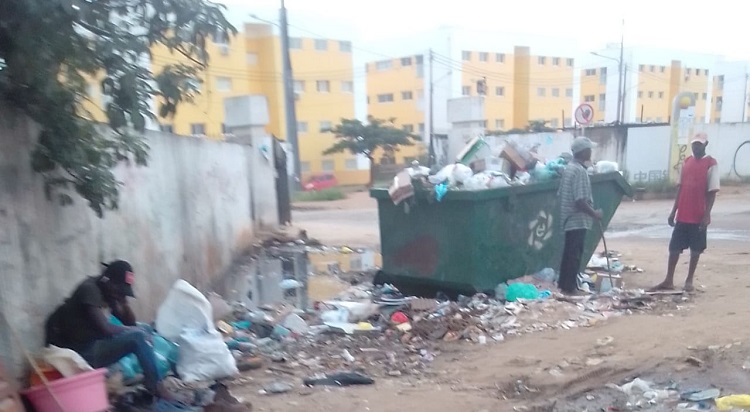 Moradores da Centralidade do Kalawenda insatisfeitos com as condições de habitabilidade