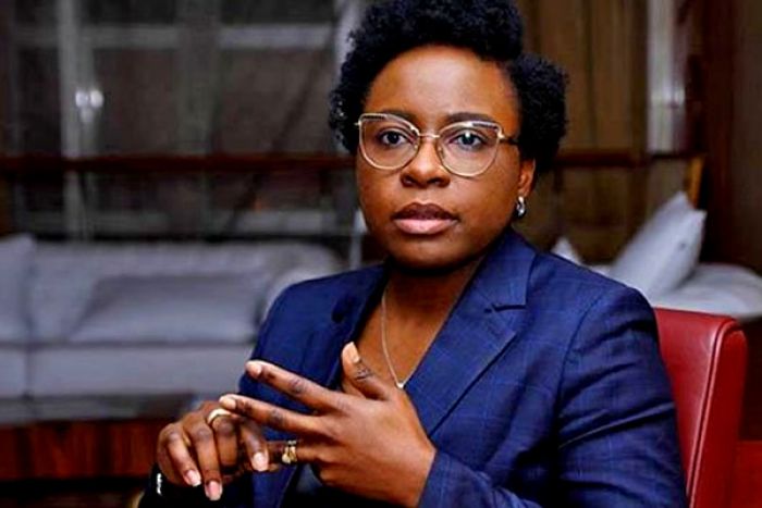 Angola passou do paraíso ao inferno quando preço do petróleo desceu em 2014 – Ministra das Finanças