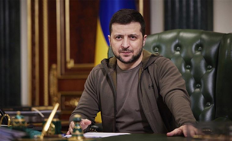 Zelensky avisa que a guerra está a chegar à Rússia