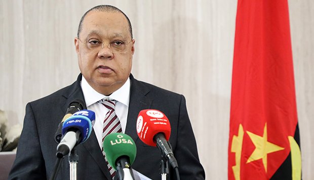 PGR Pita Grós criticado por jubilar sogro que nunca foi procurador
