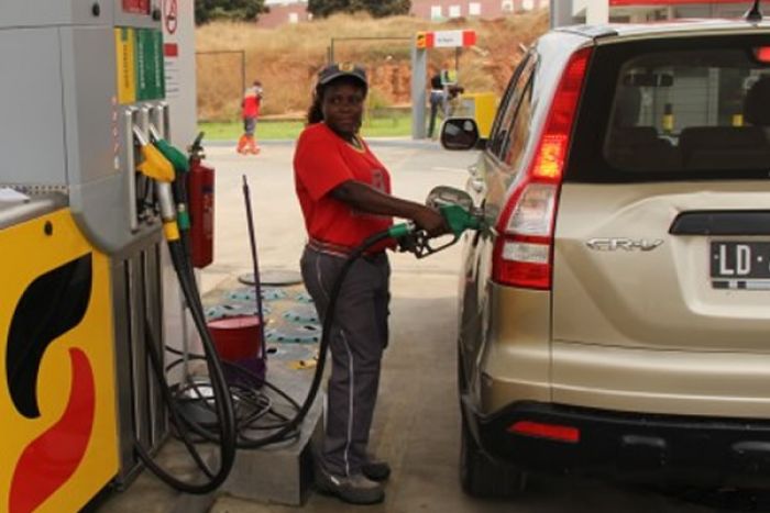 Litro de gasóleo passa a custar KZ 400 a partir de 4 de Julho