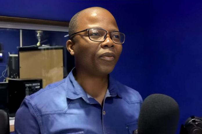 38b6f0f97617e14f4d1cb50552df5a24_L