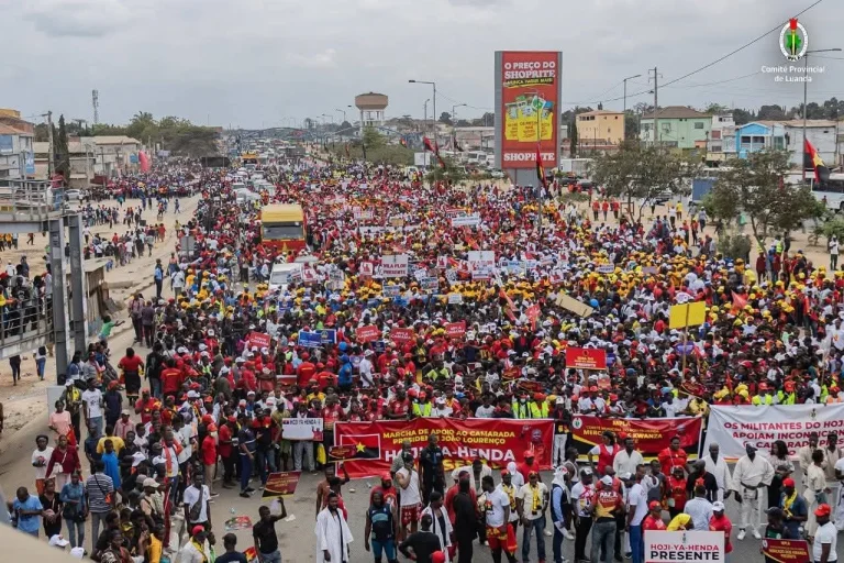 Mário Durão diz a marcha de sábado no município do Cacuaco comprovou que o MPLA não é milhões, mas sim bilhões