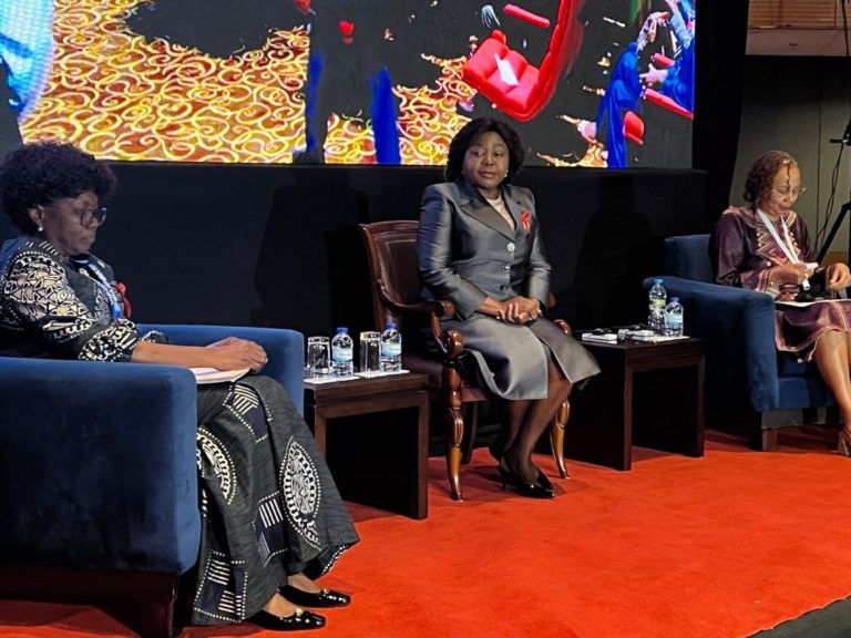 ACTO DE ENCERRAMENTO DO PROGRAMA DE APOIO À IMPLEMENTAÇÃO DO PROJECTO DE REANIMAÇÃO NEONATAL DE ANGOLA